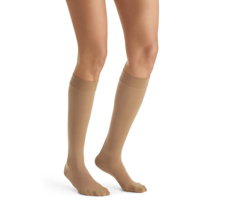 PR/1 JOBST ULTRASHEER WOMEN, KNEE HIGH, 20-30MMHG, SM, SUN BRONZE, CLOSED TOE