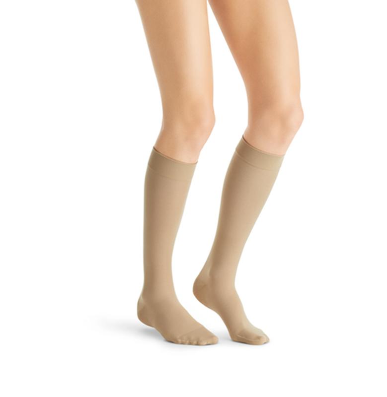 PR/1 JOBST ULTRASHEER WOMEN, KNEE HIGH PETITE, 20-30MMHG, LG, NATURAL, CLOSED TOE