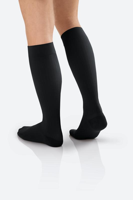 PAIR/1 JOBST FORMEN AMBITION 30-40MMHG GREY KNEE HIGH SOFTFIT STOCKINGS,CLOSED TOE 3 LONG