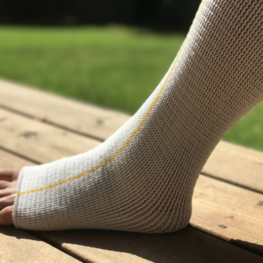 EdemaWear stockinet medium for limb circumference up to 75 cm (30"), Yellow stripe, Single stockinet - 1 Each
